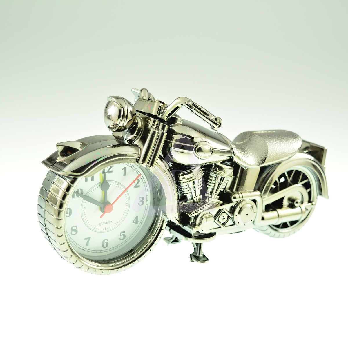 Model-motorka-hodiny